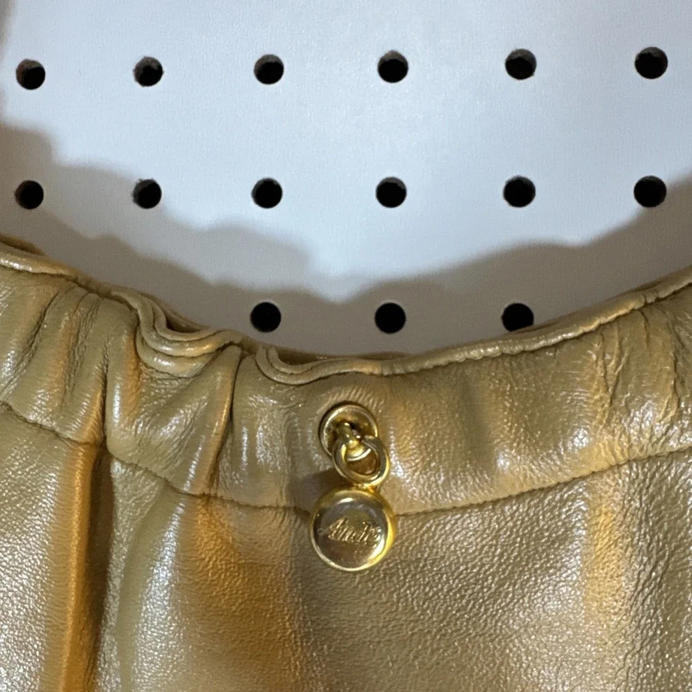 Vintage ANDE Beige Leather Chain‎ Strap Purse